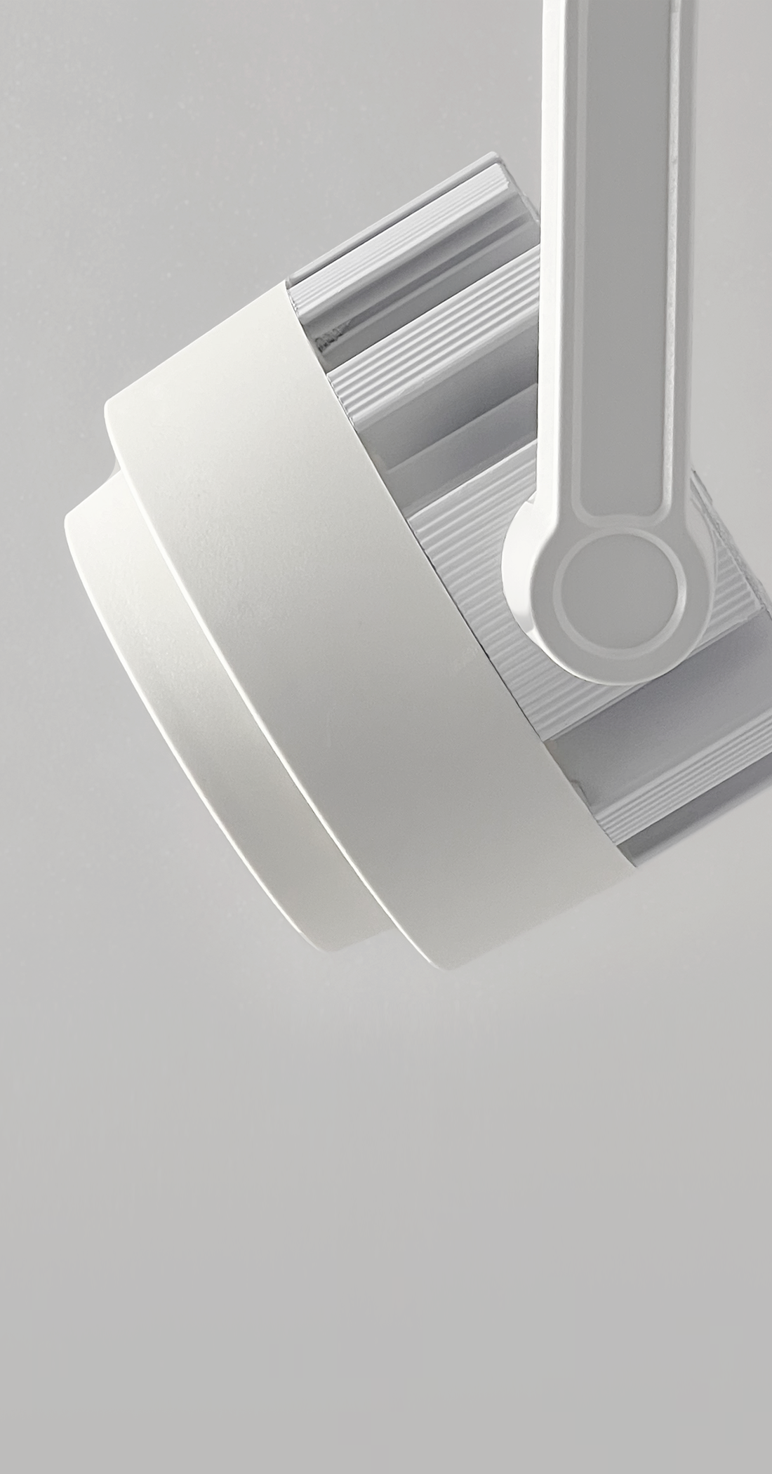 Spot-Riel-Calido-Chase-Moan-Blanco-3000k