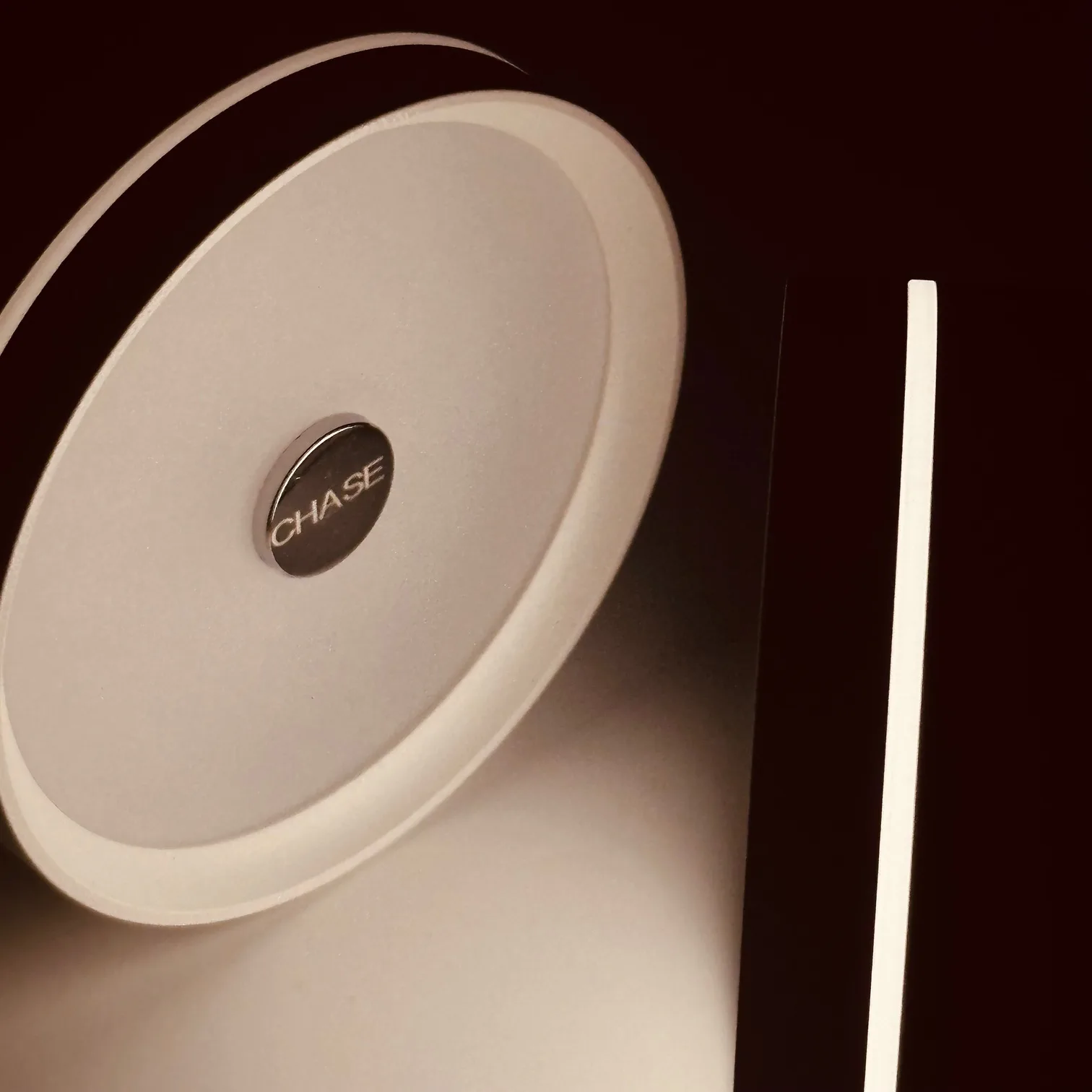 spot aplicar chase kida 3000k